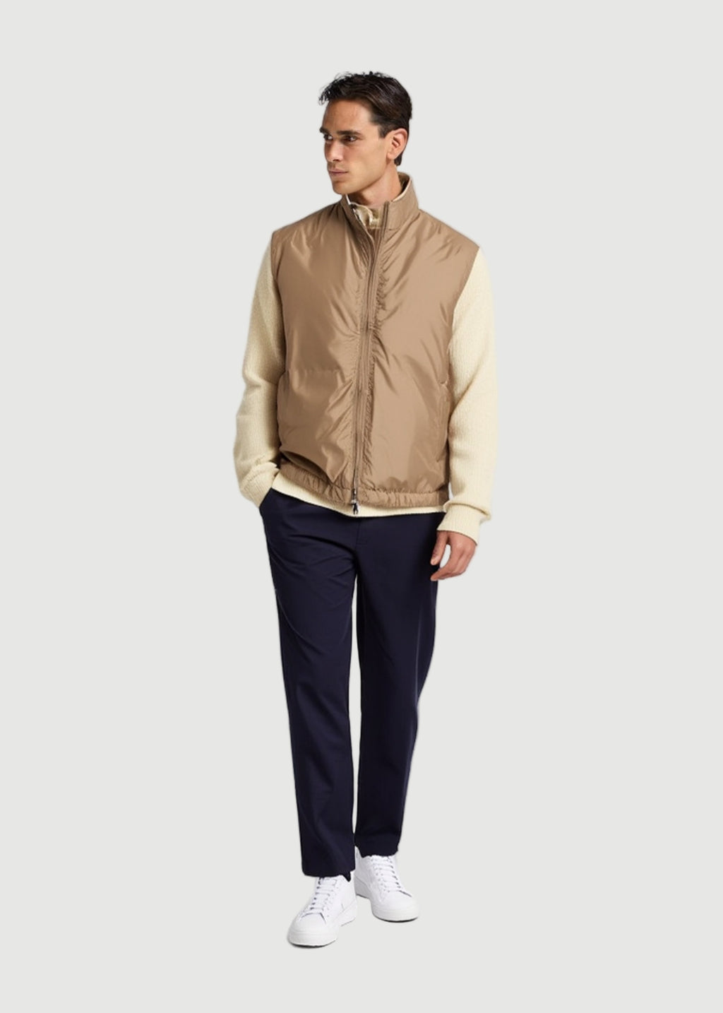 The Novaro Gillet - Taupe
